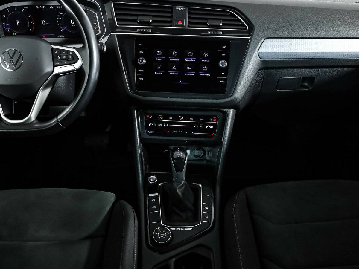 Купить Volkswagen Tiguan II Рестайлинг, 2021, 100 030 км, фото №11