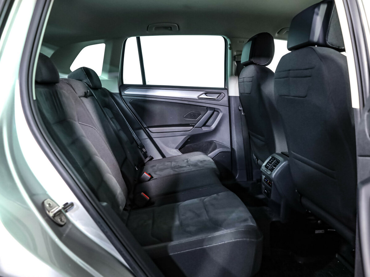 Купить Volkswagen Tiguan II Рестайлинг, 2021, 100 030 км, фото №21