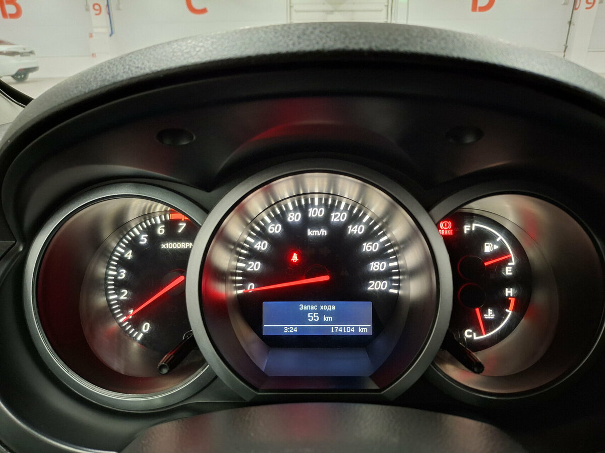 Купить Suzuki Grand Vitara II Рестайлинг, 2011, 174 104 км, фото №13