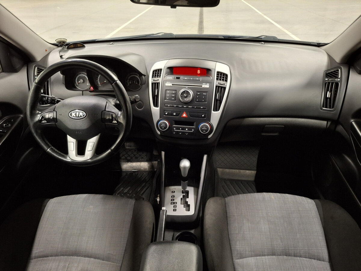 Купить Kia Ceed I Рестайлинг, 2011, 191 541 км, фото №12