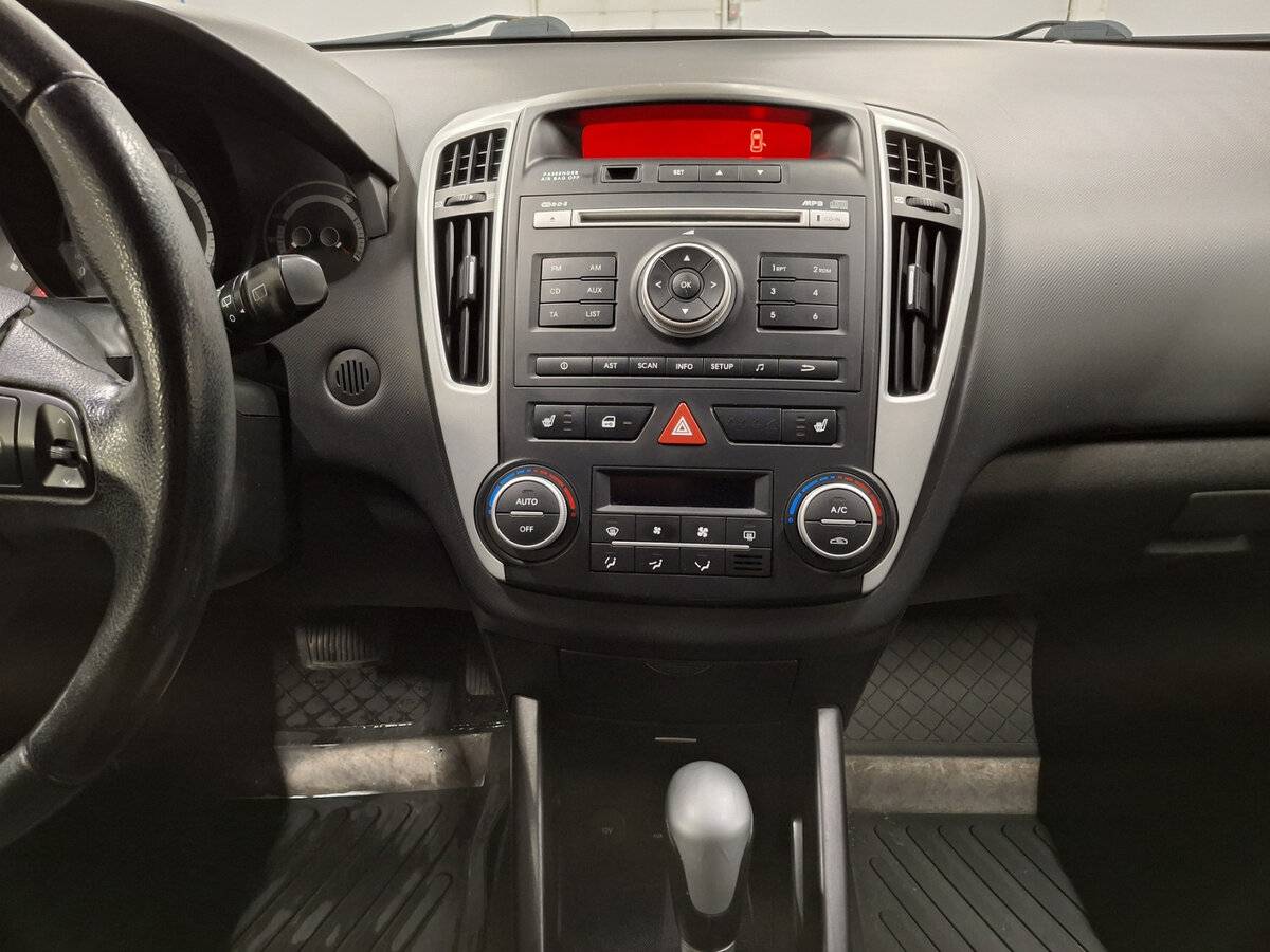 Купить Kia Ceed I Рестайлинг, 2011, 191 541 км, фото №13