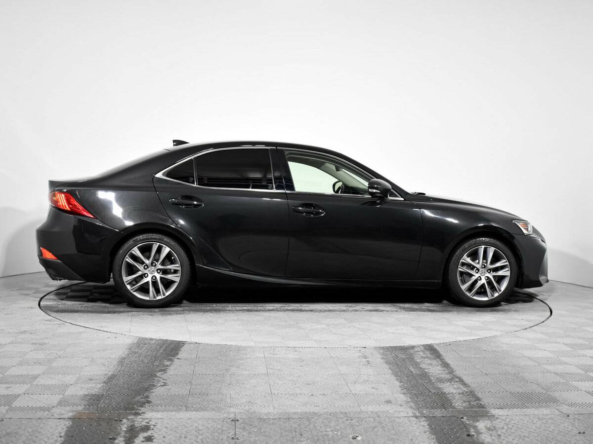 Купить Lexus IS 300 III Рестайлинг, 2019, 62 300 км, фото №4