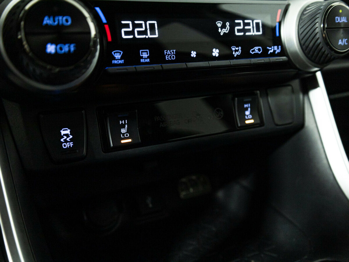 Купить Toyota RAV4 V (XA50), 2021, 39 900 км, фото №15