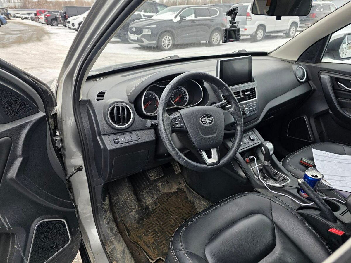 Купить FAW Besturn X40 I, 2021, 56 156 км, фото №6