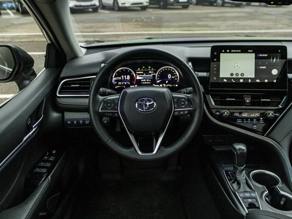 Купить Toyota Camry VIII (XV70) Рестайлинг, 2023, 31 541 км, фото №12