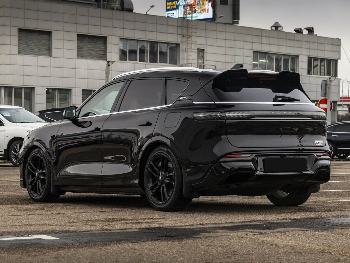 Купить Voyah Free I Рестайлинг, 2023, 35 272 км, фото №7