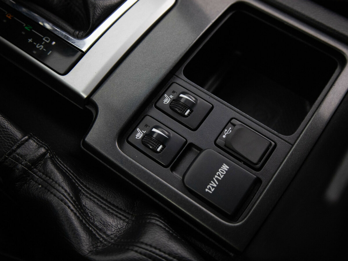 Купить Toyota Land Cruiser Prado 150 Series Рестайлинг 1, 2016, 150 101 км, фото №11