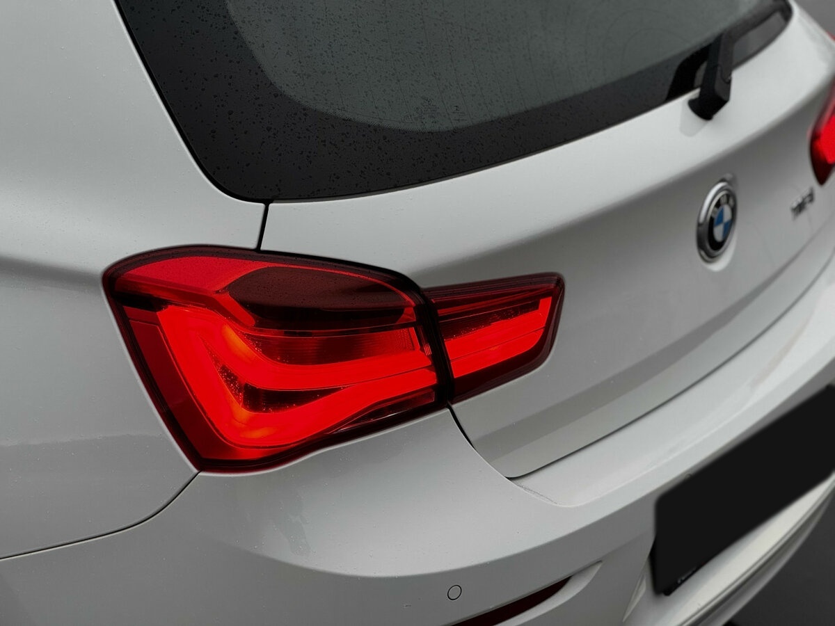 Купить BMW 1 серии 118i II (F20/F21) Рестайлинг 2, 2018, 99 125 км, фото №12