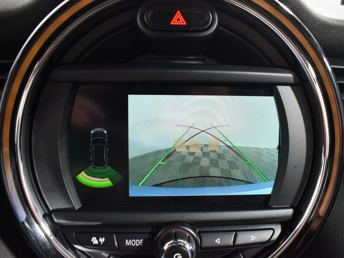 Купить Mini Hatch Cooper III (F55/F56) Рестайлинг, 2019, 56 300 км, фото №16