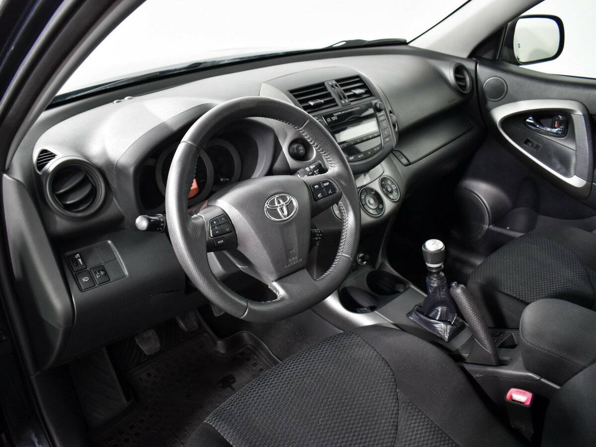 Купить Toyota RAV4 III (XA30) Рестайлинг, 2011, 158 756 км, фото №9