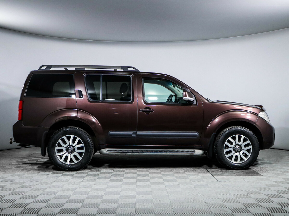 Купить Nissan Pathfinder III Рестайлинг, 2010, 385 861 км, фото №4