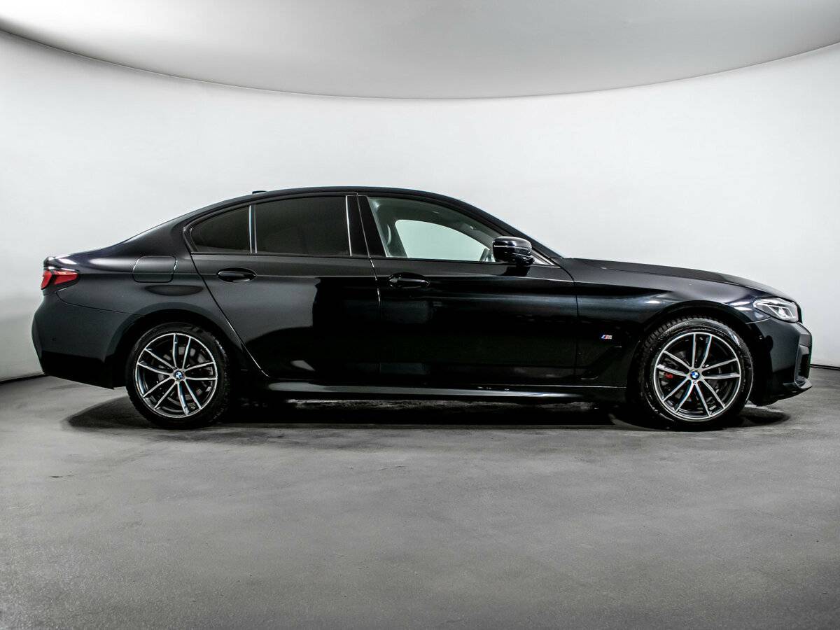 Купить BMW 5 серии 520d xDrive VII (G30/G31/G38) Рестайлинг, 2021, 122 505 км, фото №4