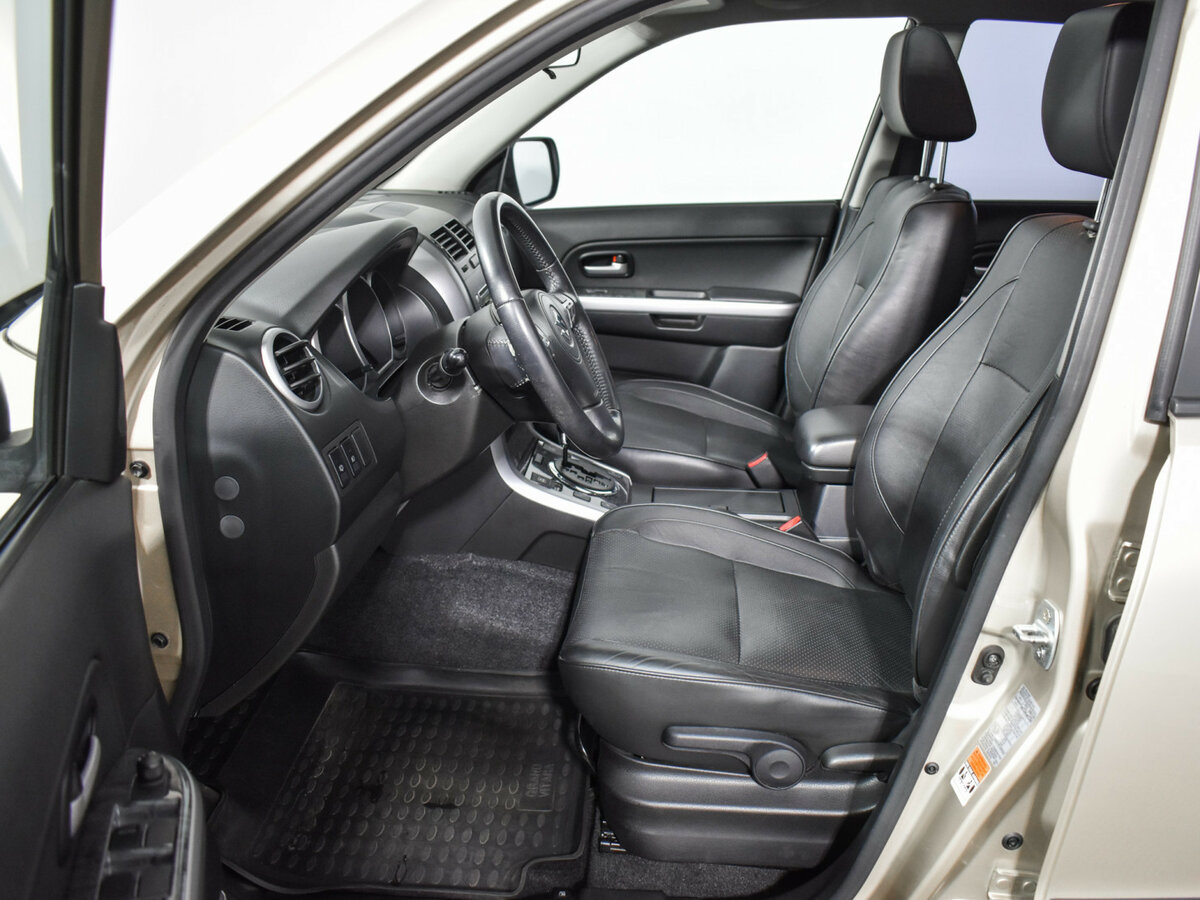 Купить Suzuki Grand Vitara II Рестайлинг, 2010, 94 961 км, фото №10