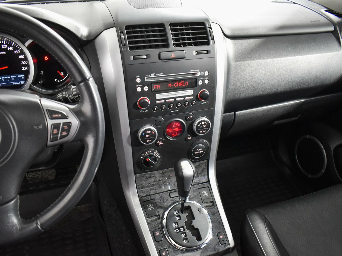 Купить Suzuki Grand Vitara II Рестайлинг, 2010, 94 961 км, фото №17