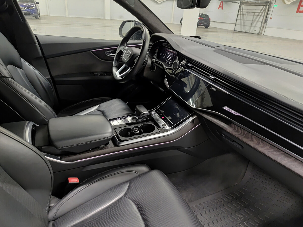 Купить Audi Q8 55 TFSI I (4M), 2019, 53 750 км, фото №11