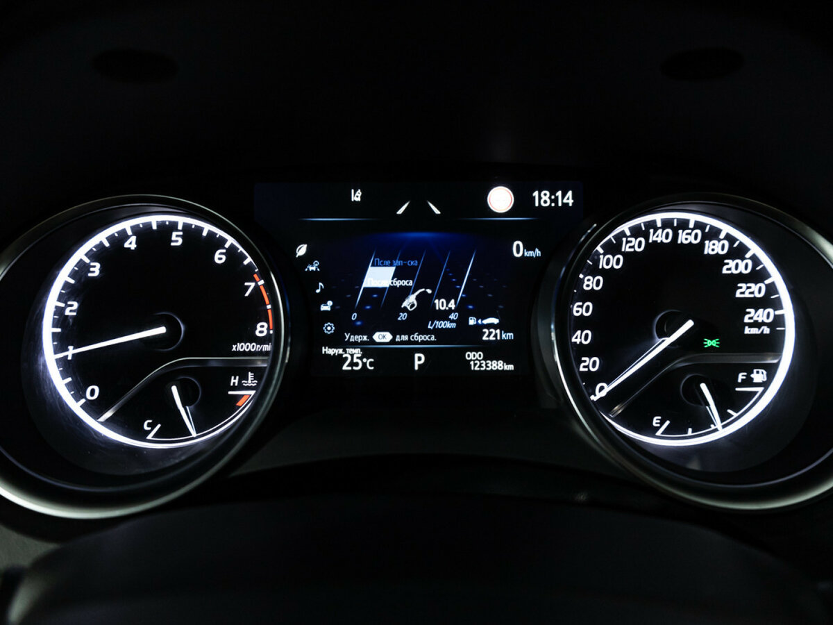 Купить Toyota Camry VIII (XV70) Рестайлинг, 2021, 123 386 км, фото №12