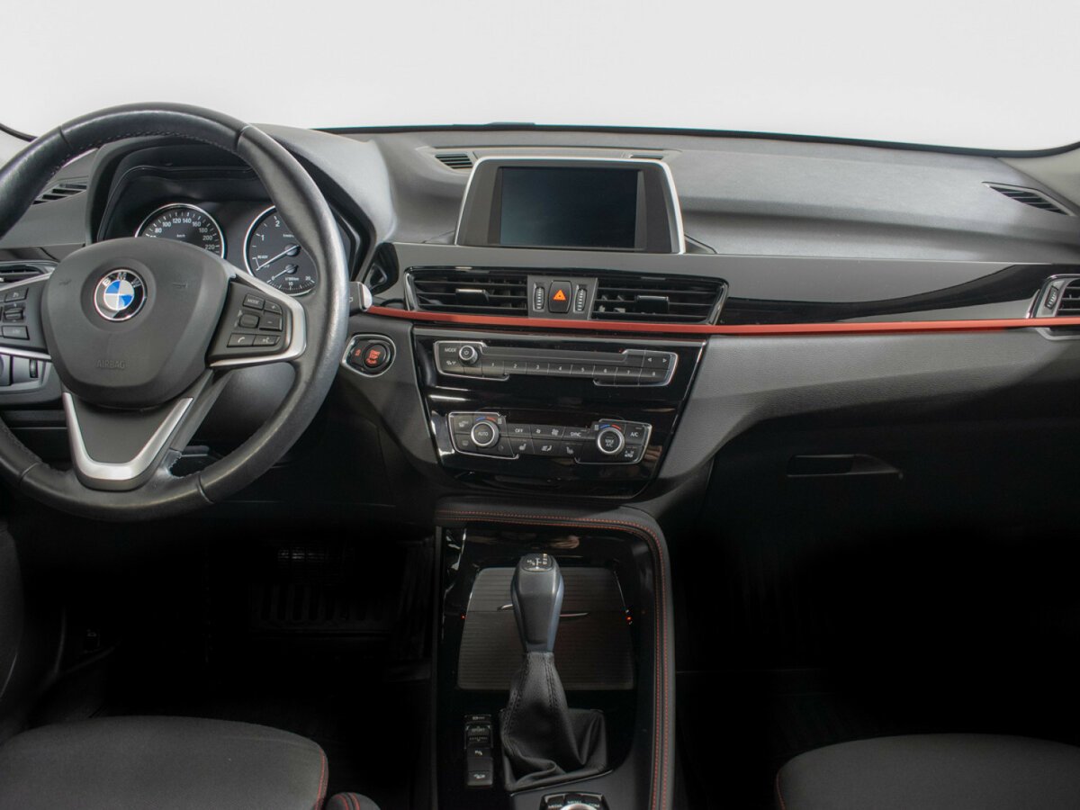 Купить BMW X1 18d xDrive II (F48), 2017, 33 787 км, фото №11