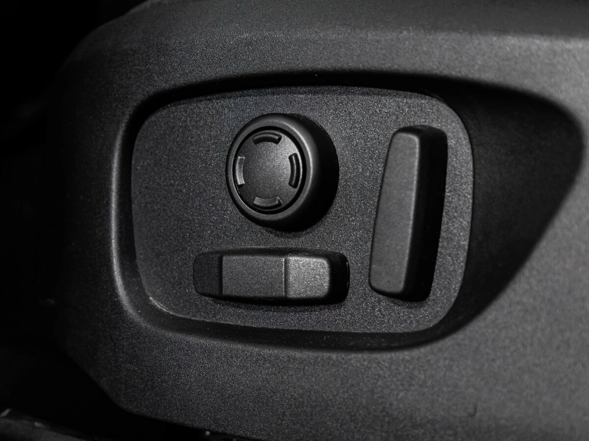 Купить Land Rover Discovery Sport I, 2017, 145 936 км, фото №21