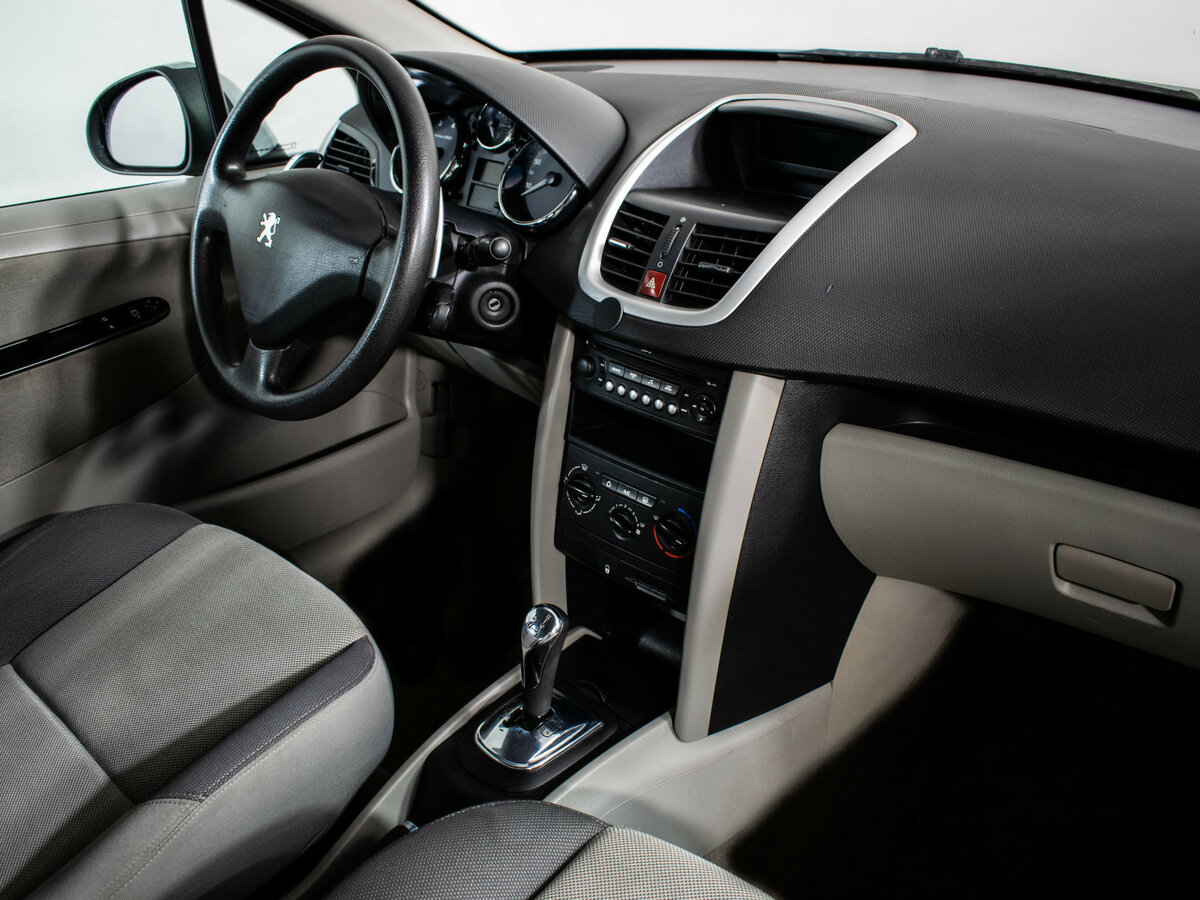 Купить Peugeot 207 I, 2008, 91 000 км, фото №10