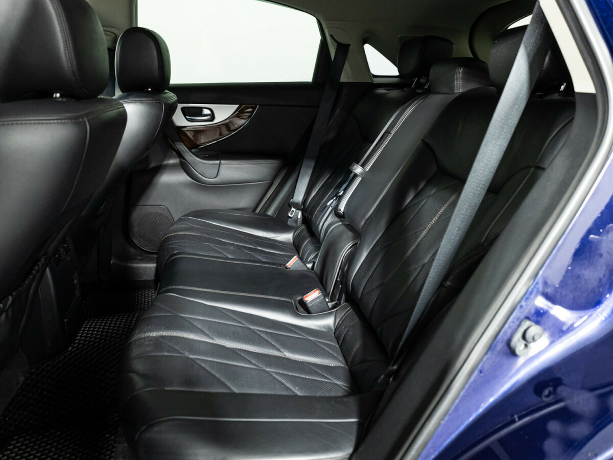 Купить Infiniti QX70, 2014, 135 000 км, фото №8