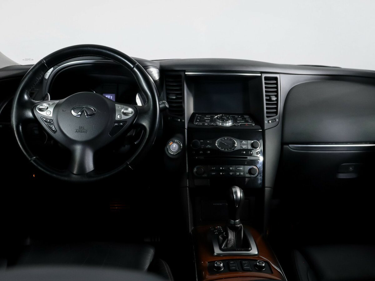 Купить Infiniti QX70, 2015, 114 311 км, фото №12