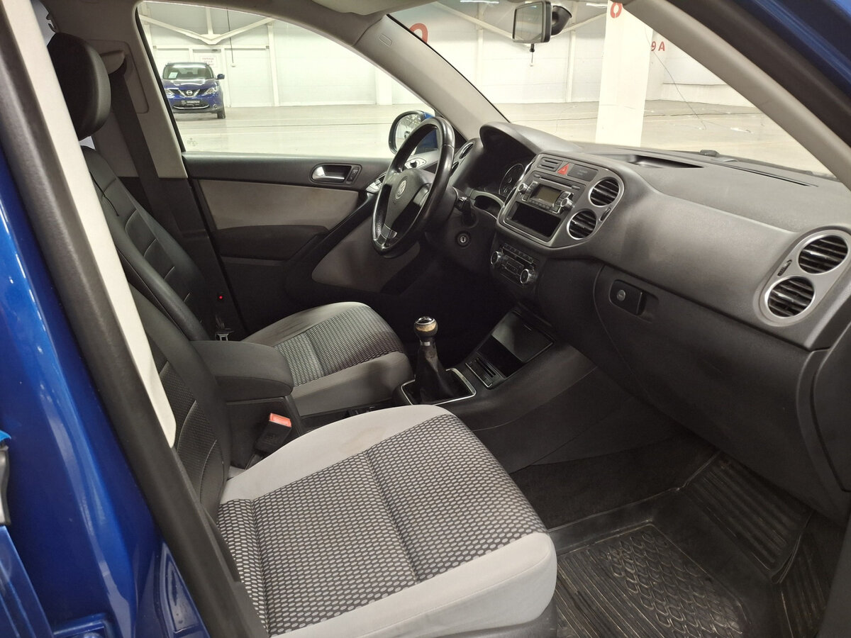 Купить Volkswagen Tiguan I, 2010, 285 936 км, фото №11