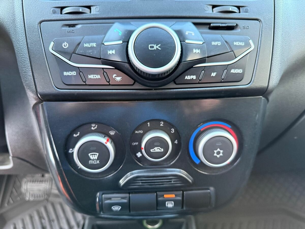 Купить Lada (ВАЗ) Kalina II, 2013, 119 696 км, фото №12