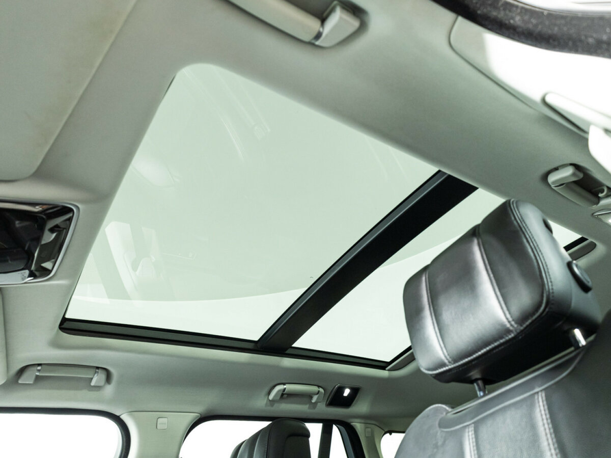 Купить Land Rover Range Rover Long IV Рестайлинг, 2018, 97 792 км, фото №18