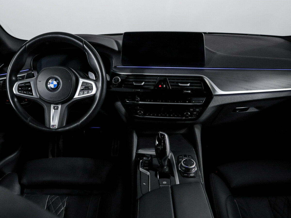 Купить BMW 5 серии 530d xDrive VII (G30/G31/G38) Рестайлинг, 2022, 61 020 км, фото №10