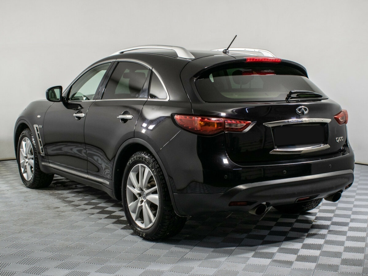 Купить Infiniti QX70, 2015, 152 829 км, фото №6