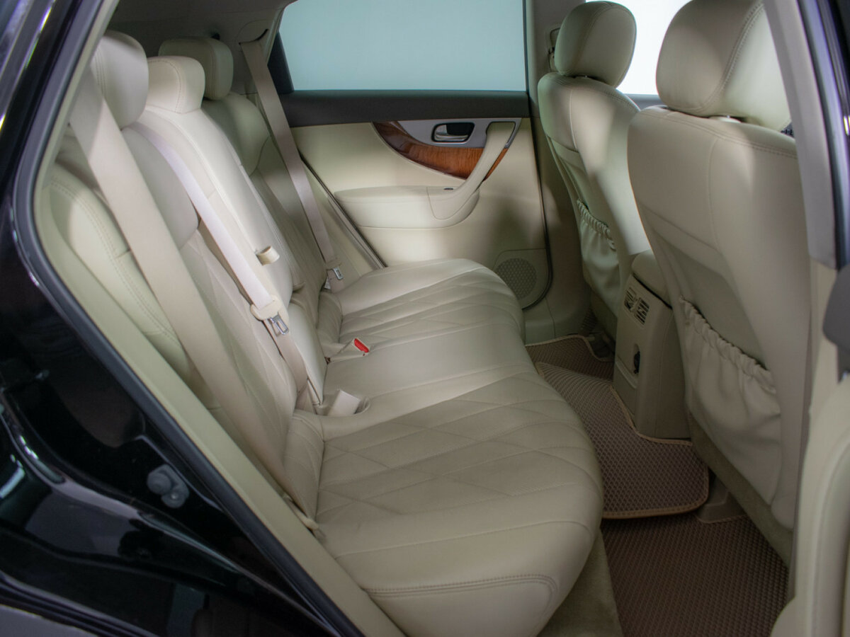 Купить Infiniti QX70, 2015, 152 829 км, фото №8