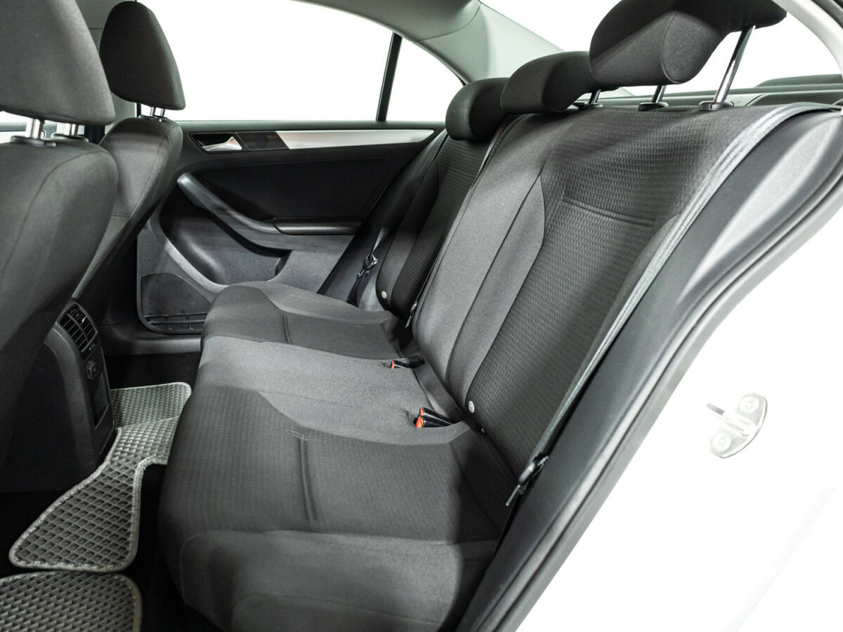 Купить Volkswagen Jetta VI Рестайлинг, 2017, 119 007 км, фото №8