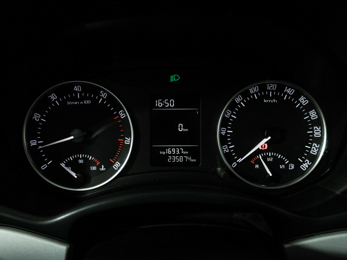 Купить Skoda Octavia II (A5) Рестайлинг, 2009, 235 000 км, фото №12