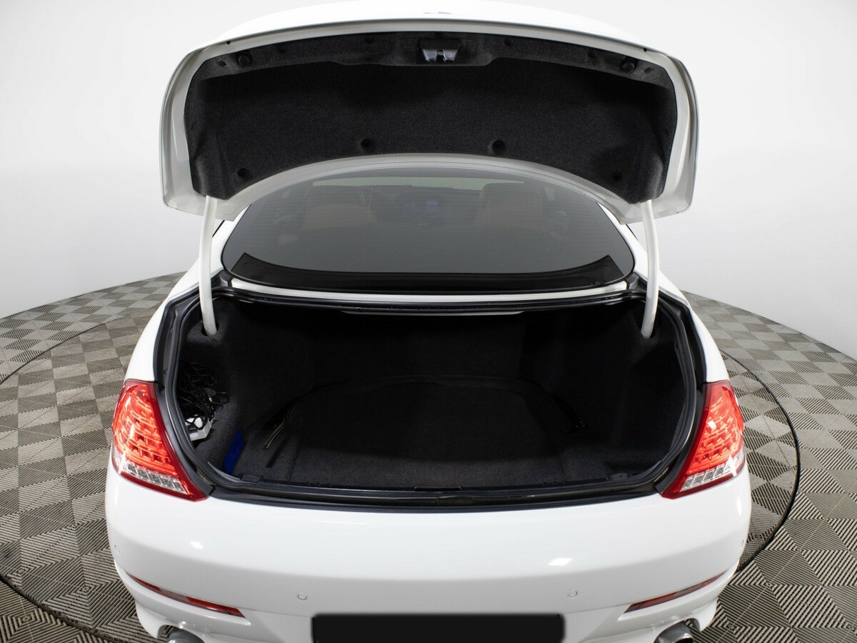Купить BMW 6 серии 650i II (E63/E64) Рестайлинг, 2008, 148 101 км, фото №23