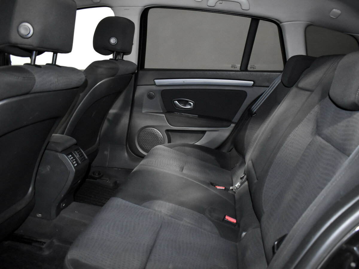 Купить Renault Laguna III, 2009, 295 160 км, фото №10