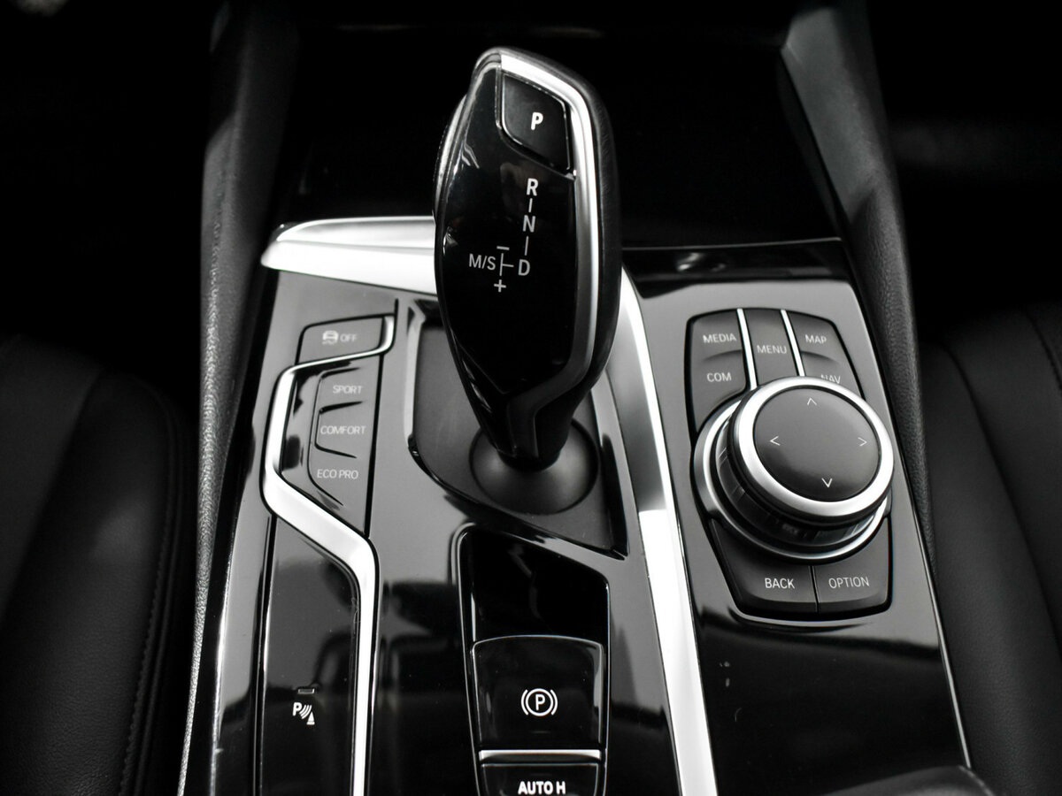 Купить BMW 5 серии 520d xDrive VII (G30/G31/G38) Рестайлинг, 2020, 143 000 км, фото №10