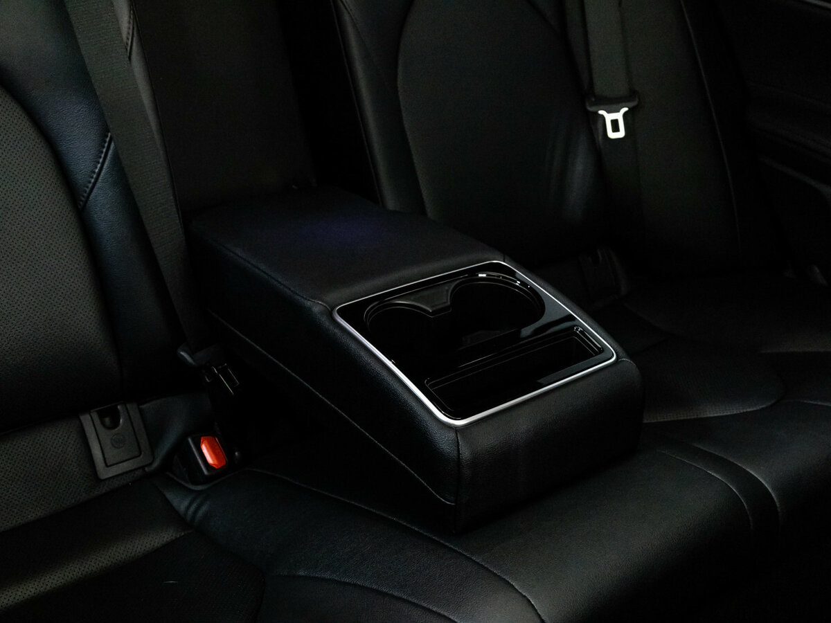 Купить Toyota Camry VIII (XV70) Рестайлинг, 2023, 25 000 км, фото №22