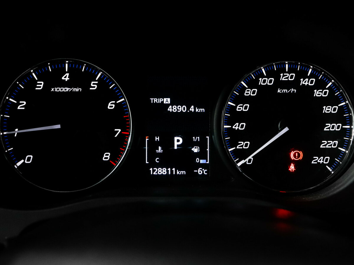 Купить Mitsubishi Outlander III Рестайлинг 3, 2019, 128 765 км, фото №11