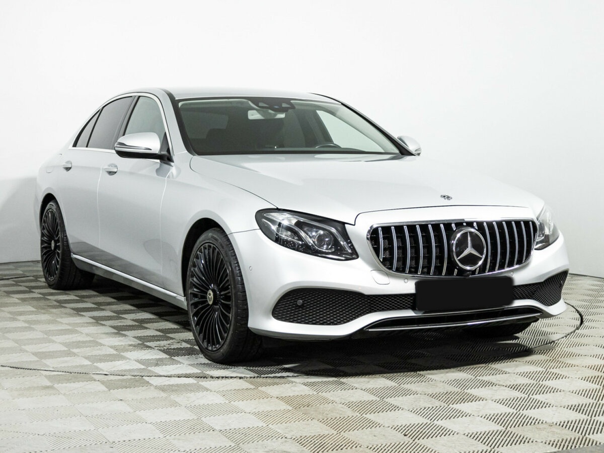 Mercedes-Benz E-Класс