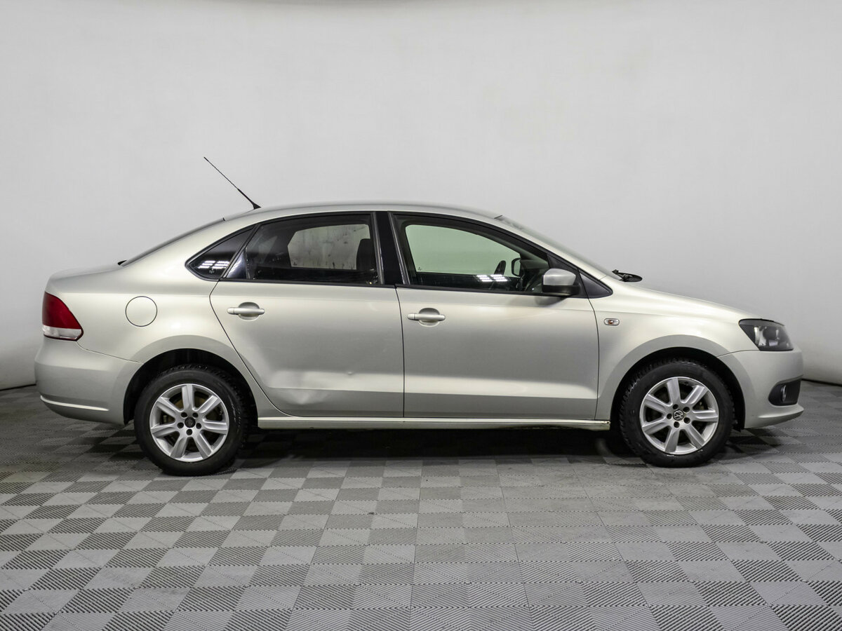 Купить Volkswagen Polo V, 2011, 174 000 км, фото №4
