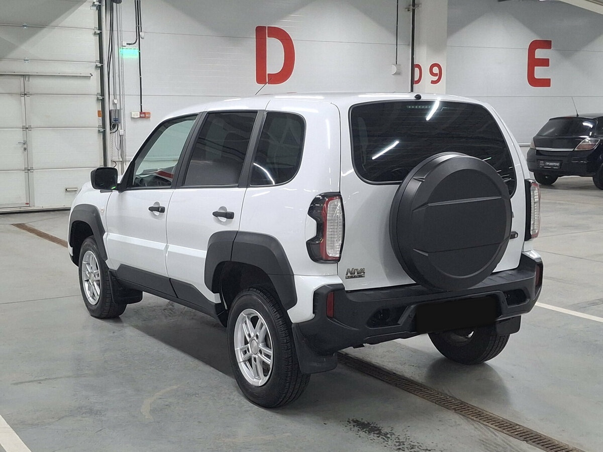 Купить Lada (ВАЗ) Niva Travel I, 2023, 27 402 км, фото №7