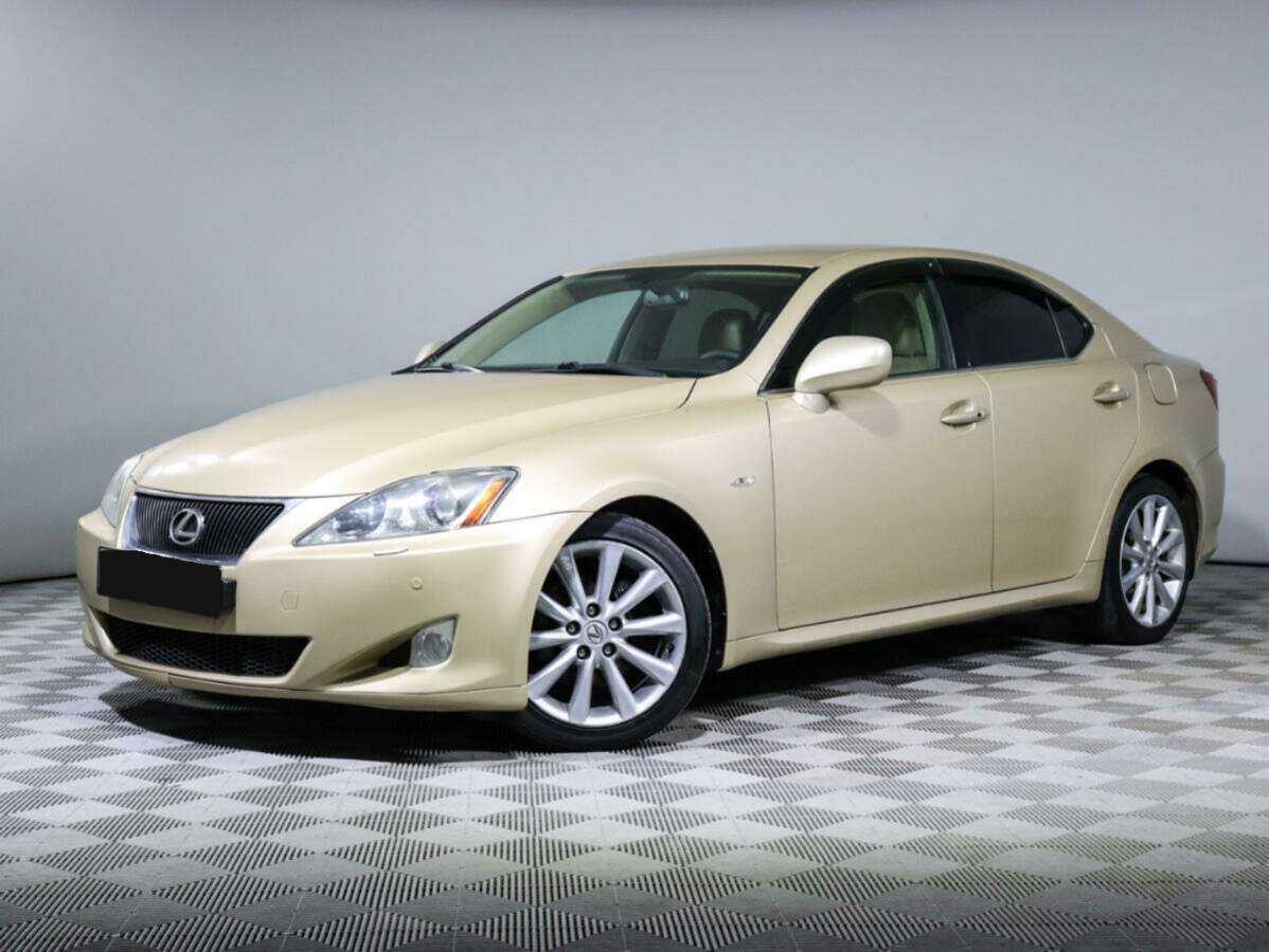 Lexus IS