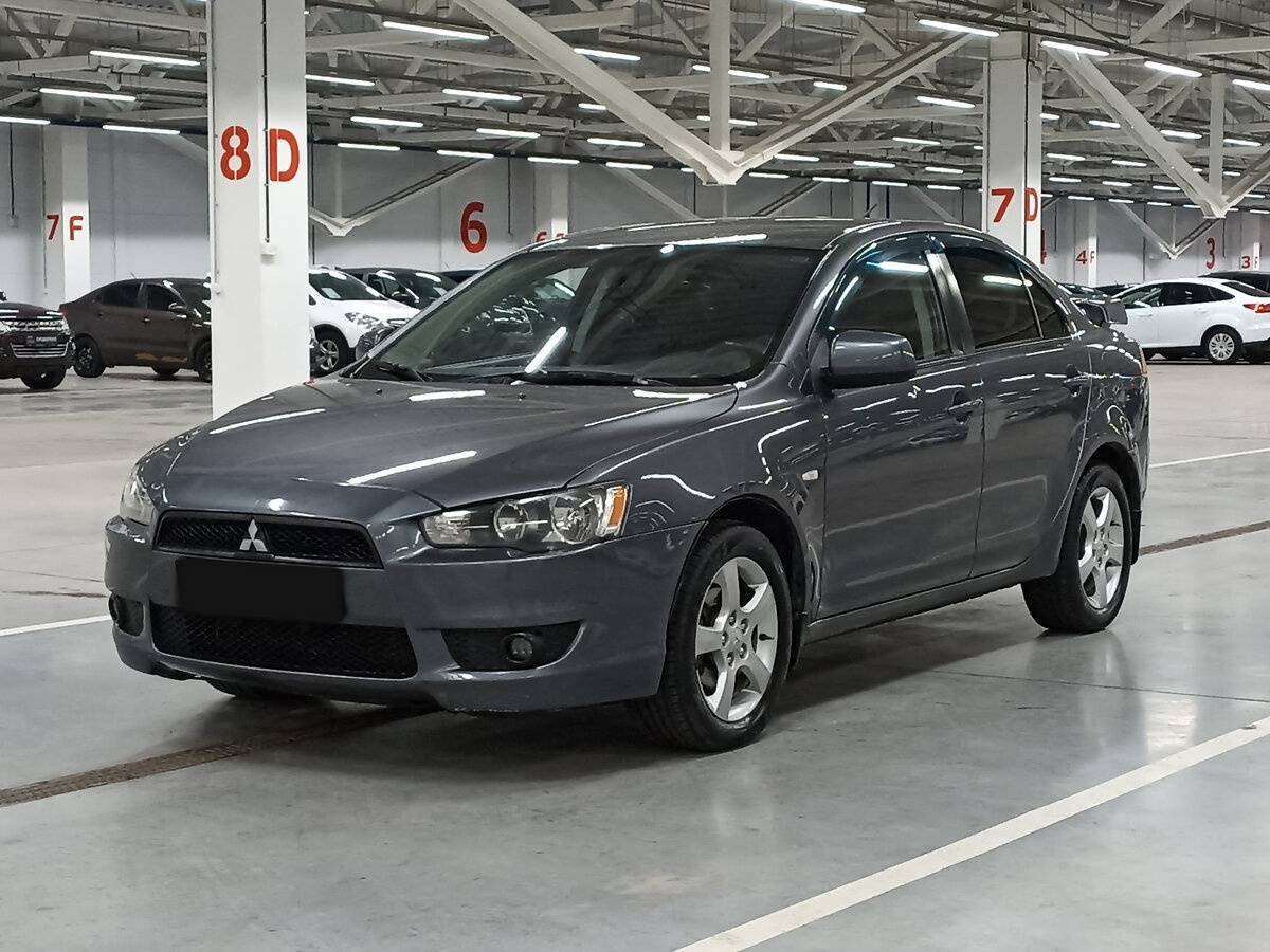 Mitsubishi Lancer