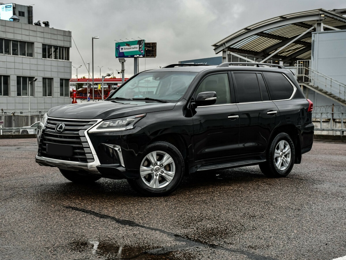 Lexus LX